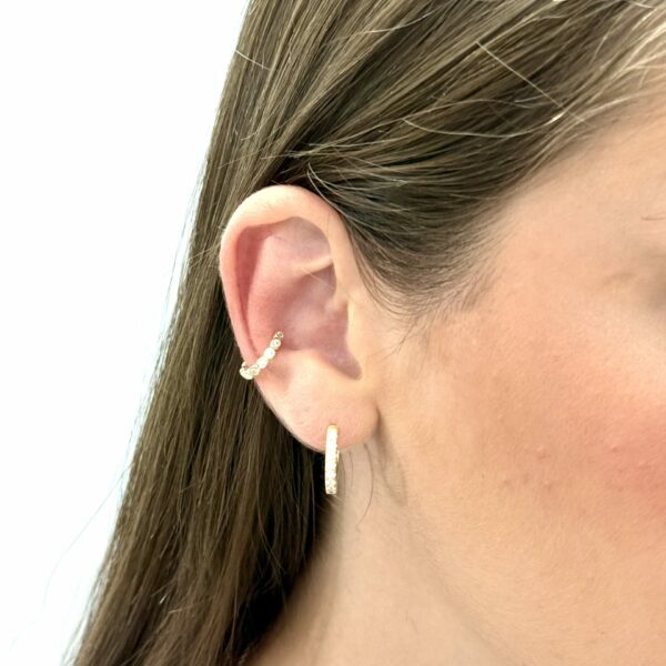 Cerchio con pietra bianca (opzione ear cuff)